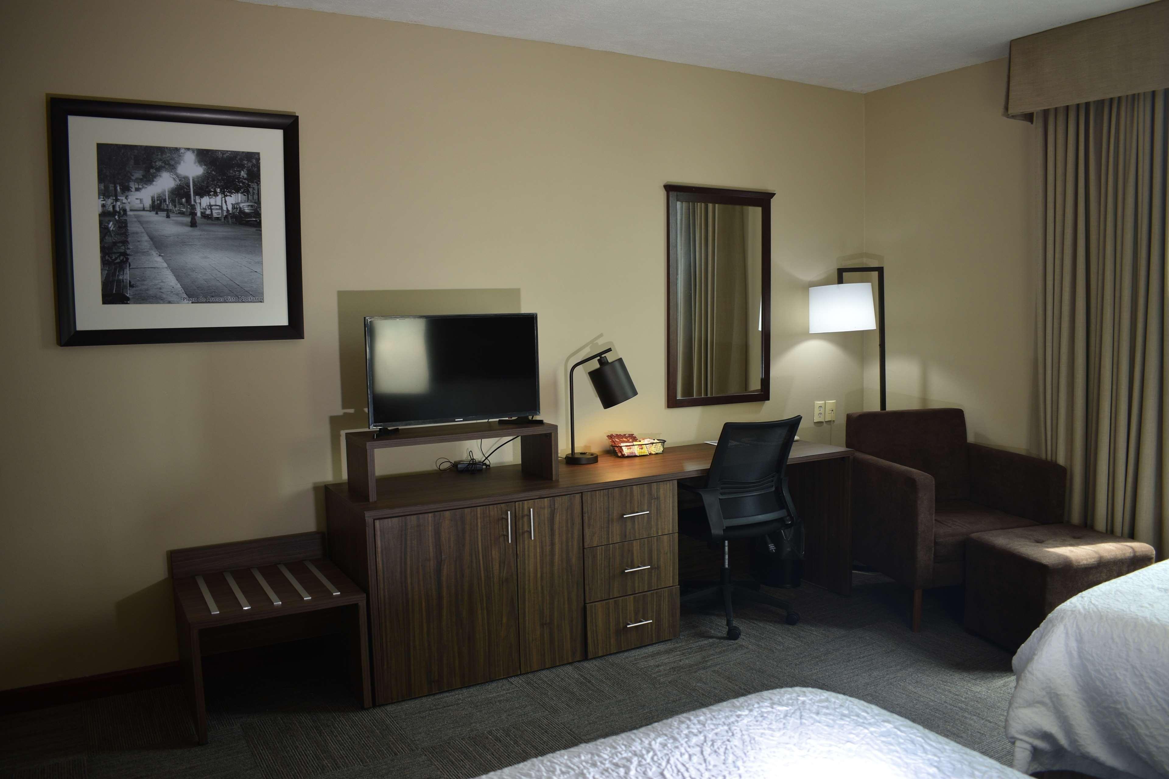 Hampton Inn Tampico Zona Dorada Exterior photo
