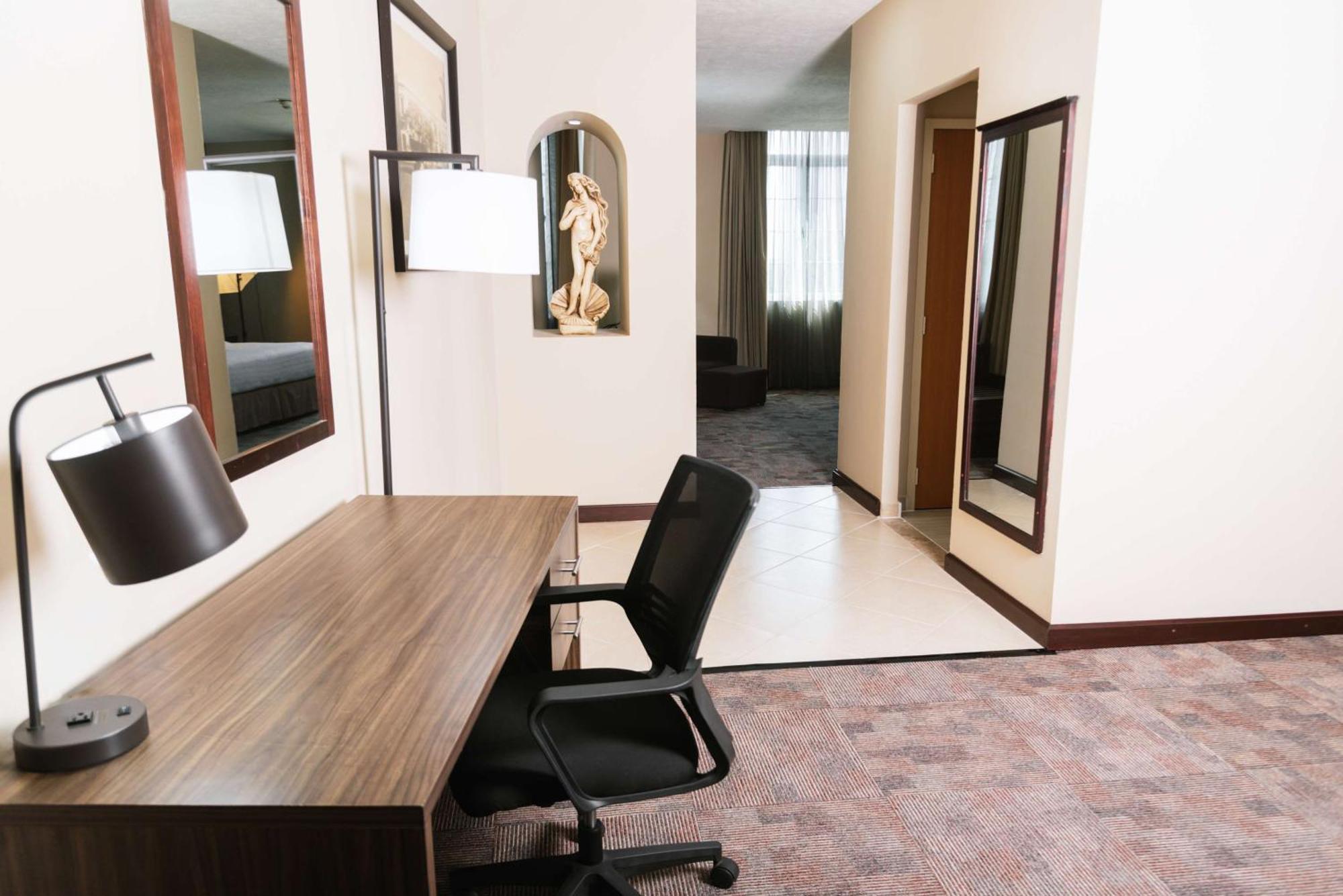 Hampton Inn Tampico Zona Dorada Exterior photo